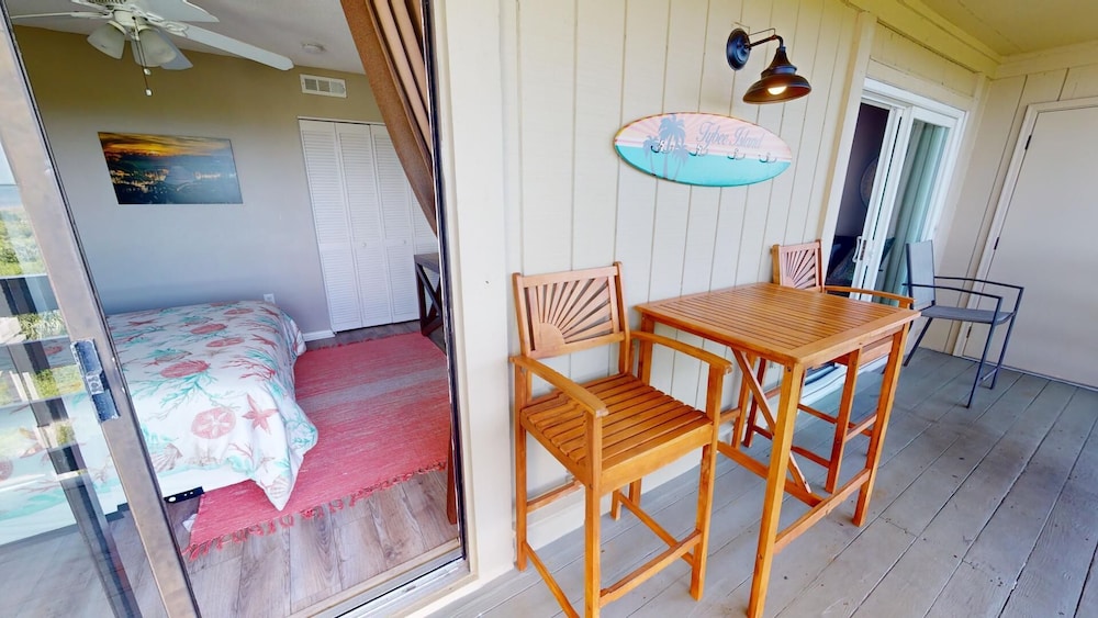 Lighthouse Point 2 by Tybee Vacation Rentals