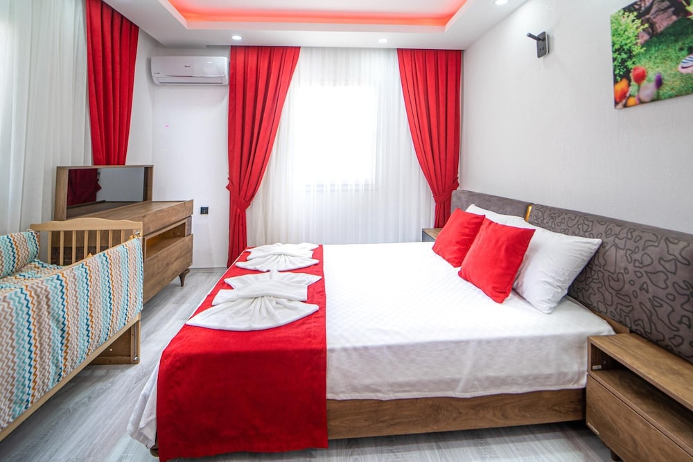 Fully Furnished Extraordinary Flat in Fethiye view 5