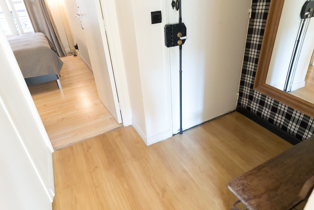 Rivoli Market I Comfortable 1 Bed Apt Near Hotel de Ville