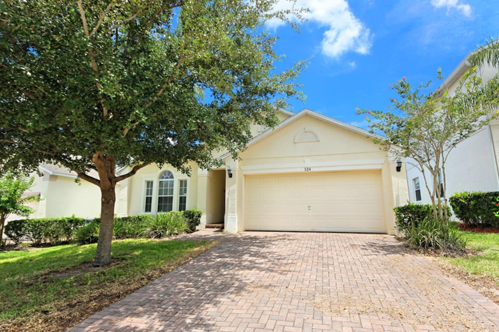 The Larkhaven by Florida Spirit - Image 1