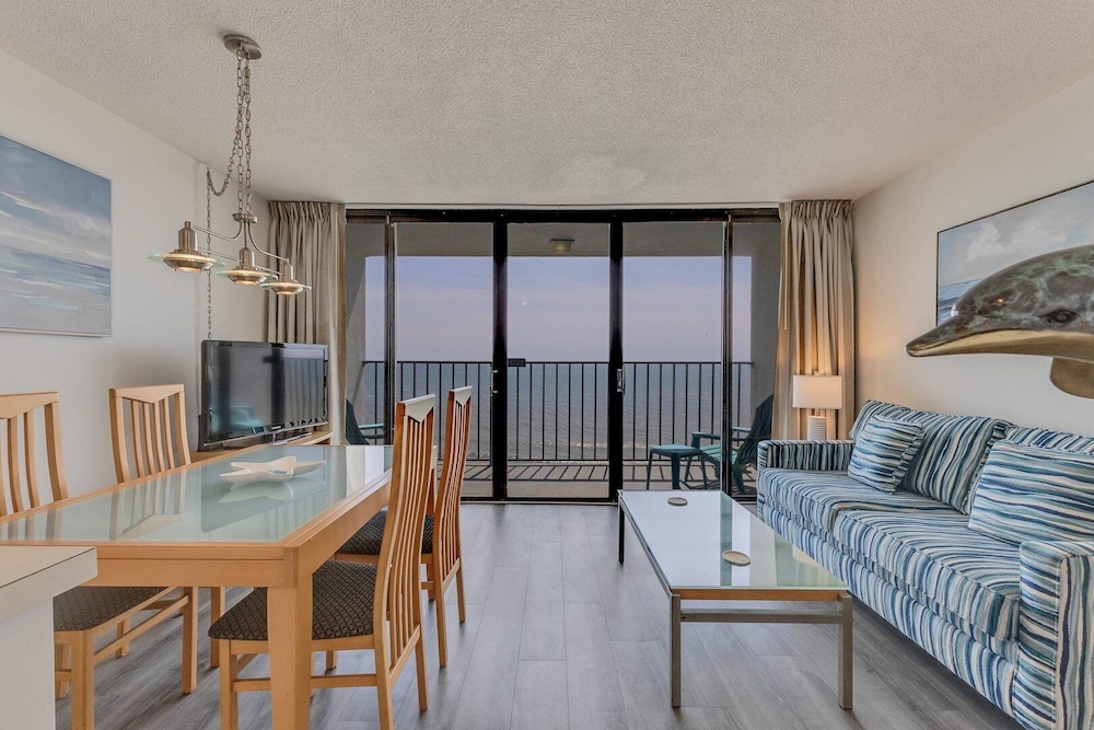 1008 Blue Dolphin 1 Bedroom Condo