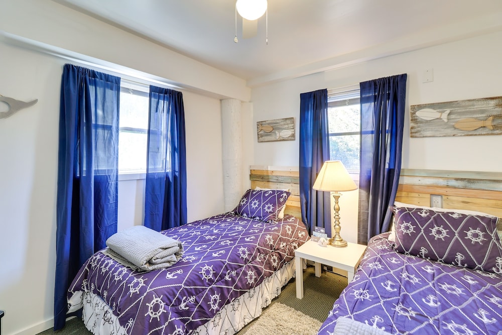 Beach Plum Manor 4 Bedroom Home