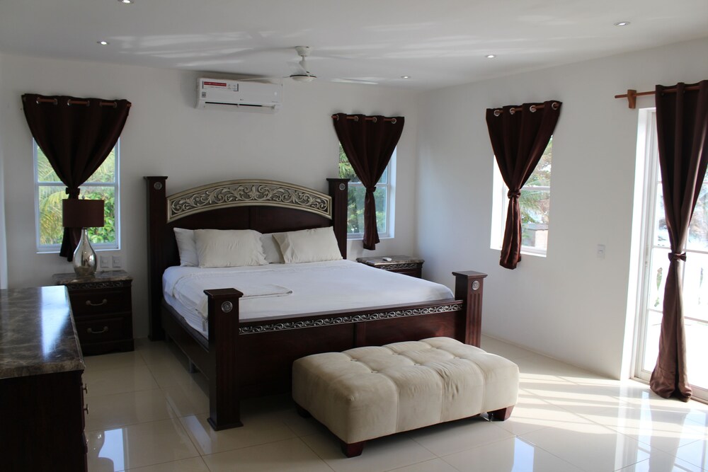 The White House on The Ocean view 4