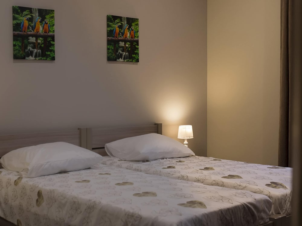Fantastic Bungalow in Lagów with Hot Tub view 3