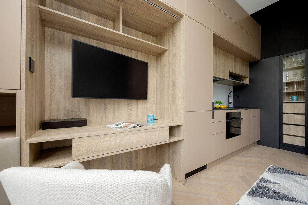 Studio Centre of Warsaw by Renters view 5