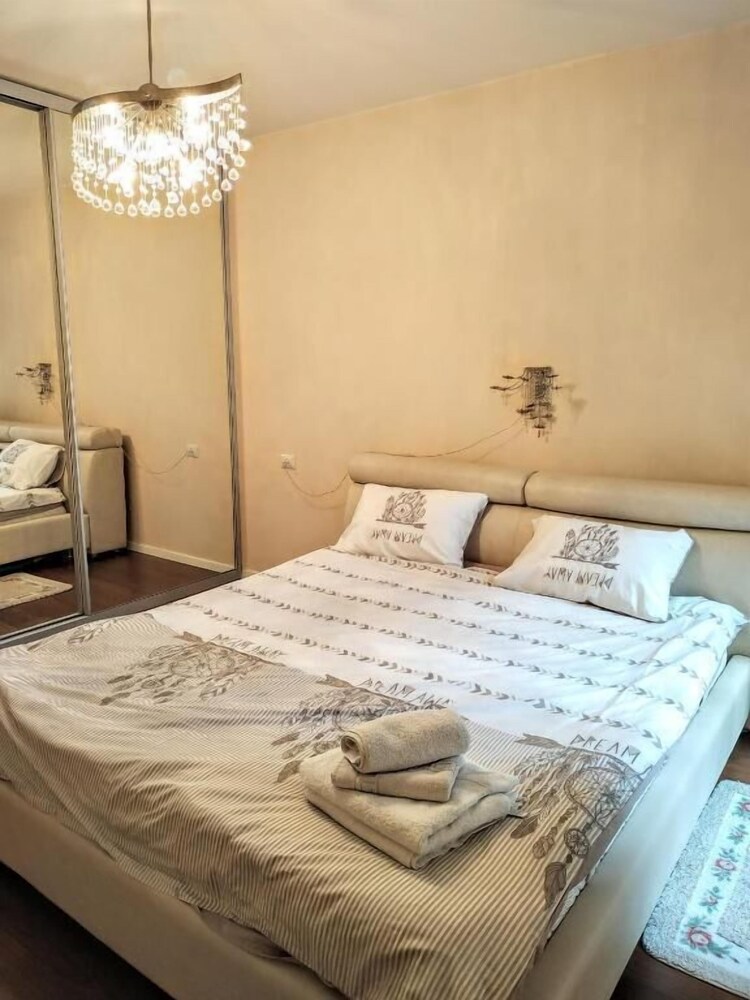 Apartment - Tel Aviv