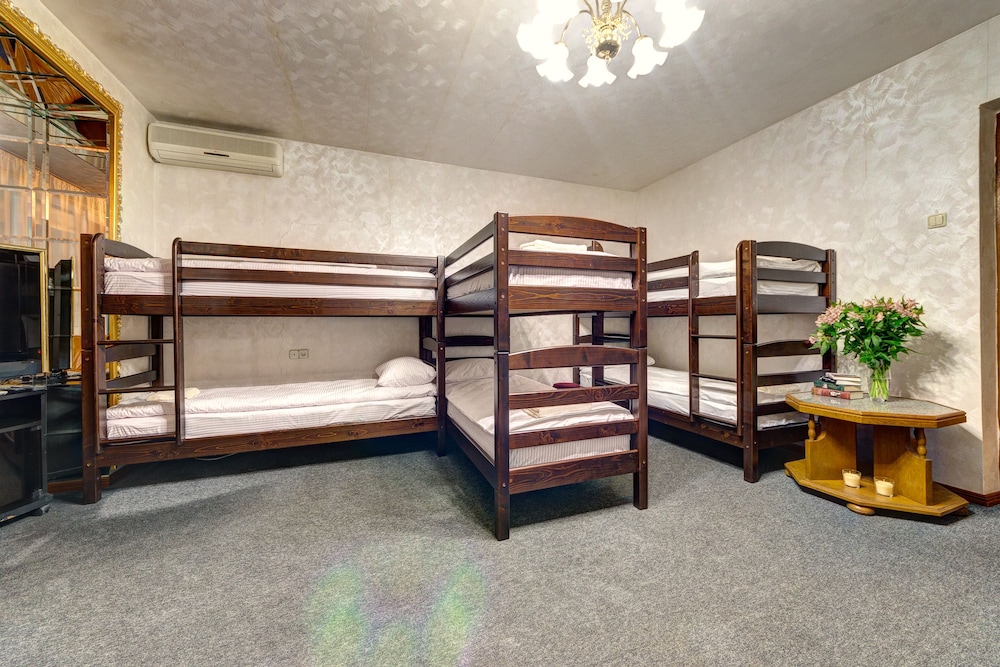Dikat Hostel