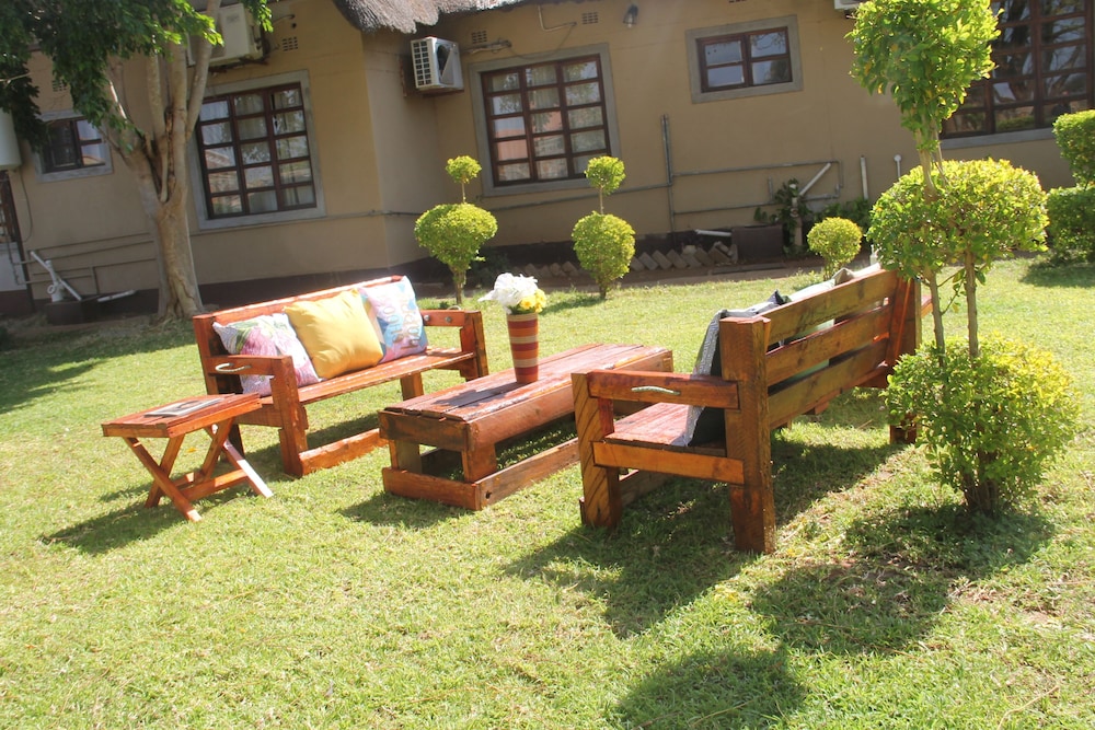 Ntshe River Lodge