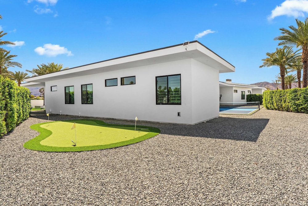 Sleeps 23 Luxury Villa w/ Pool, Hot Tub & Pickleball Court Bravo Villa 10