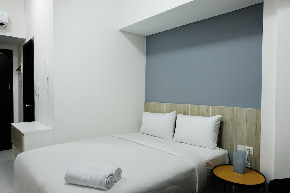 Elegant Studio at Casa De Parco Apartment