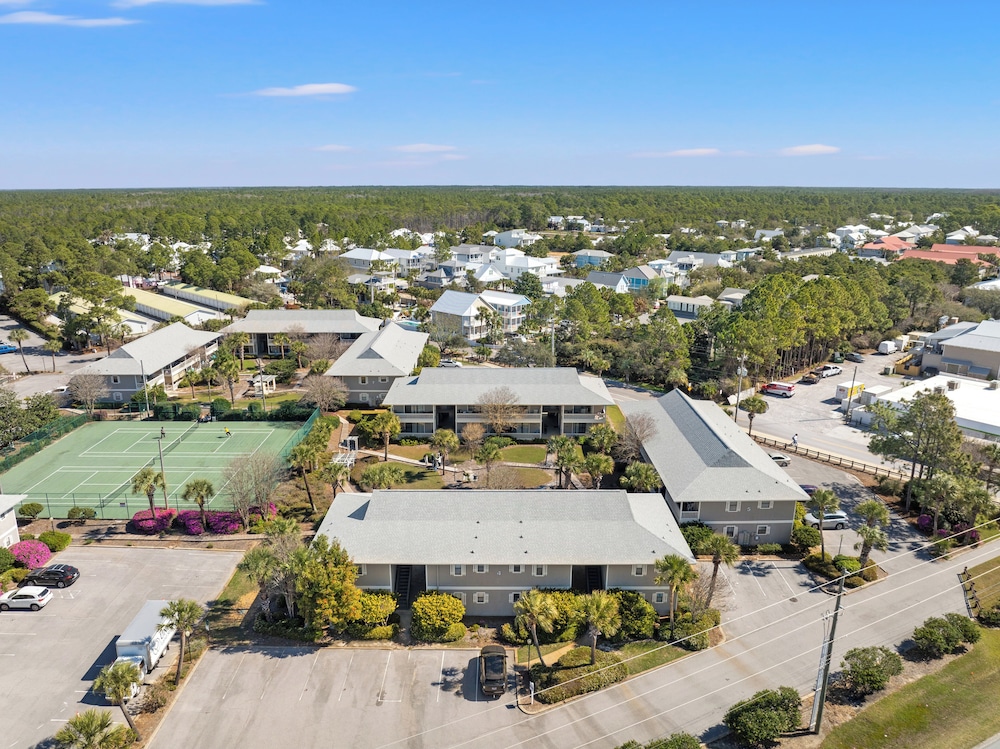 Beachwood Villas Escape 1bd/1ba Getaway-sleeps 4-steps From 30A Beaches!