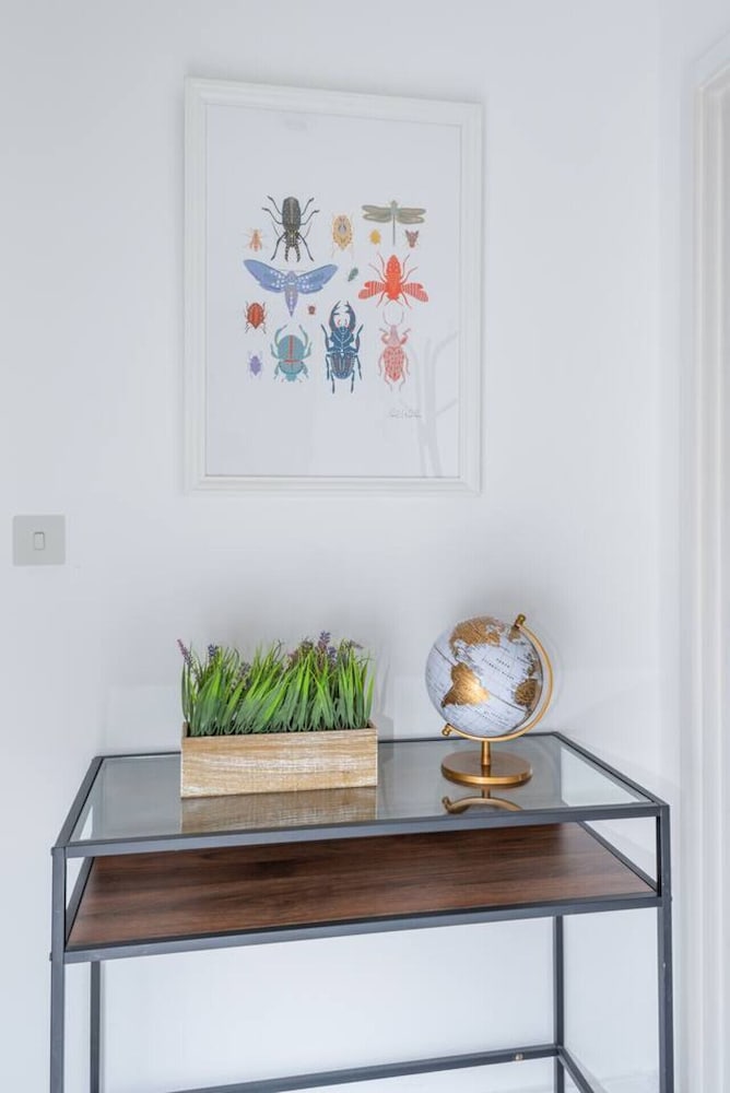 Old Street Gem - Modern Apartment
