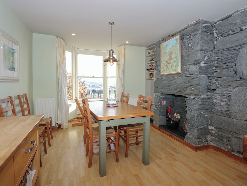 Garth Cottage