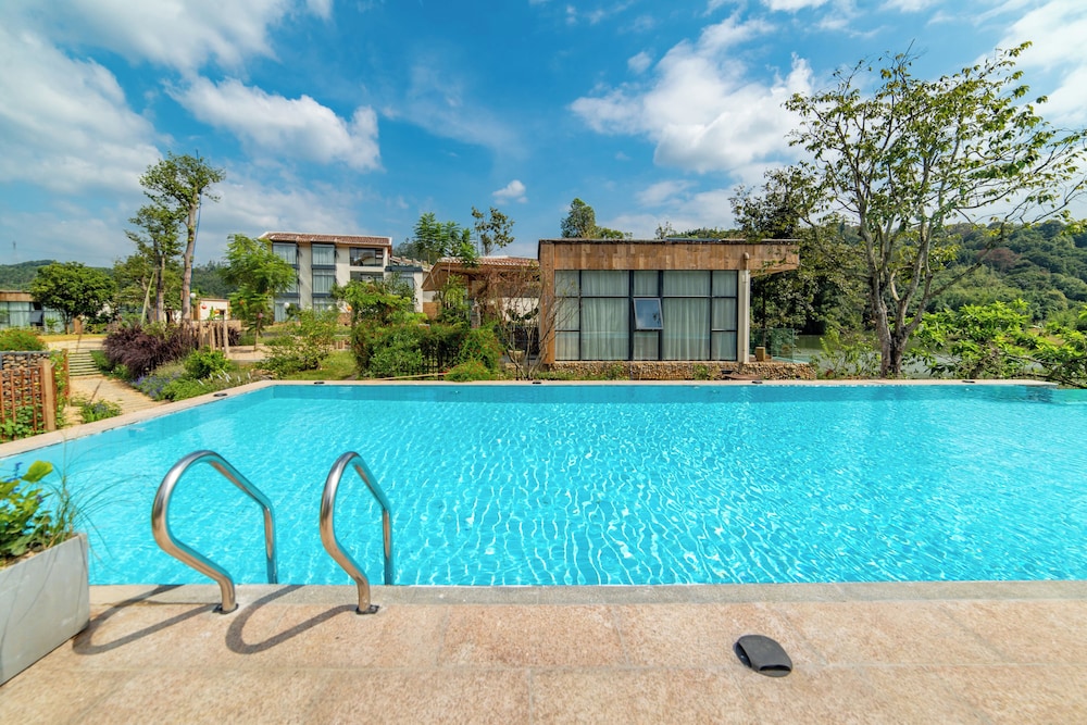 Yingde YeDuGu Resort