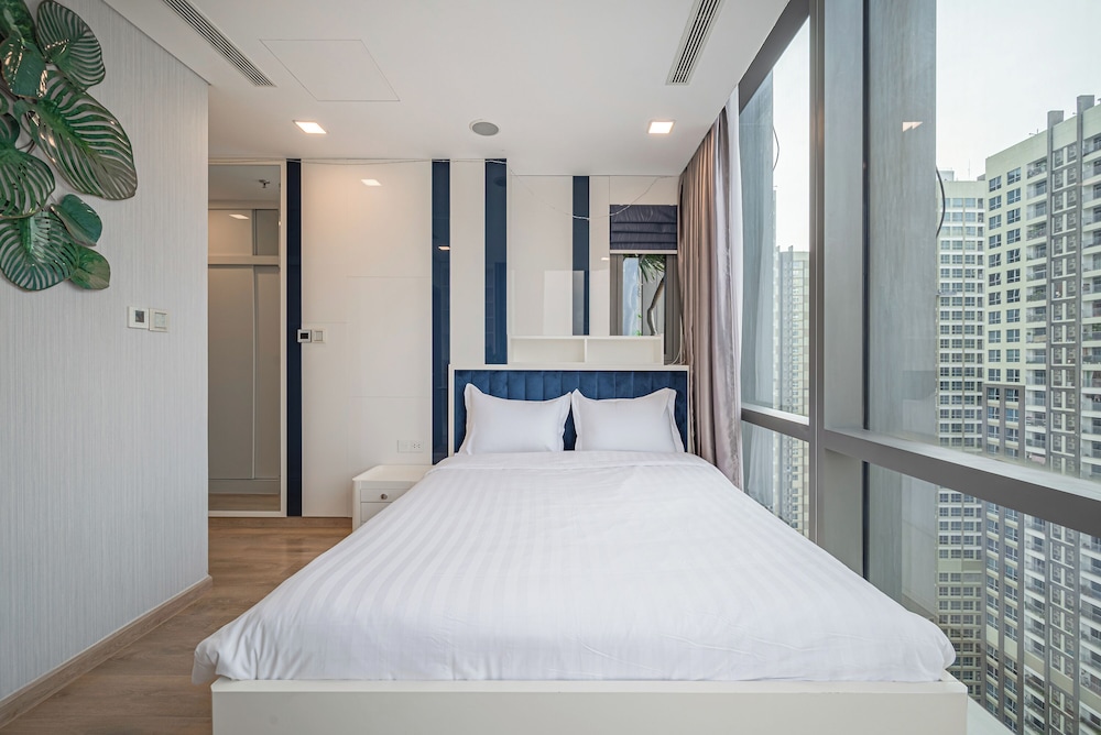 Landmark 81 & Vinhomes - ZEN Saigon Citypoint.