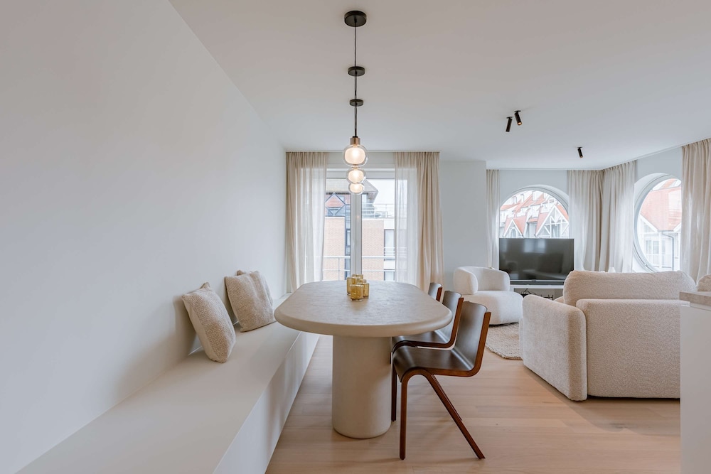 BE KNK Eliz 102-4a in Knokke-heist