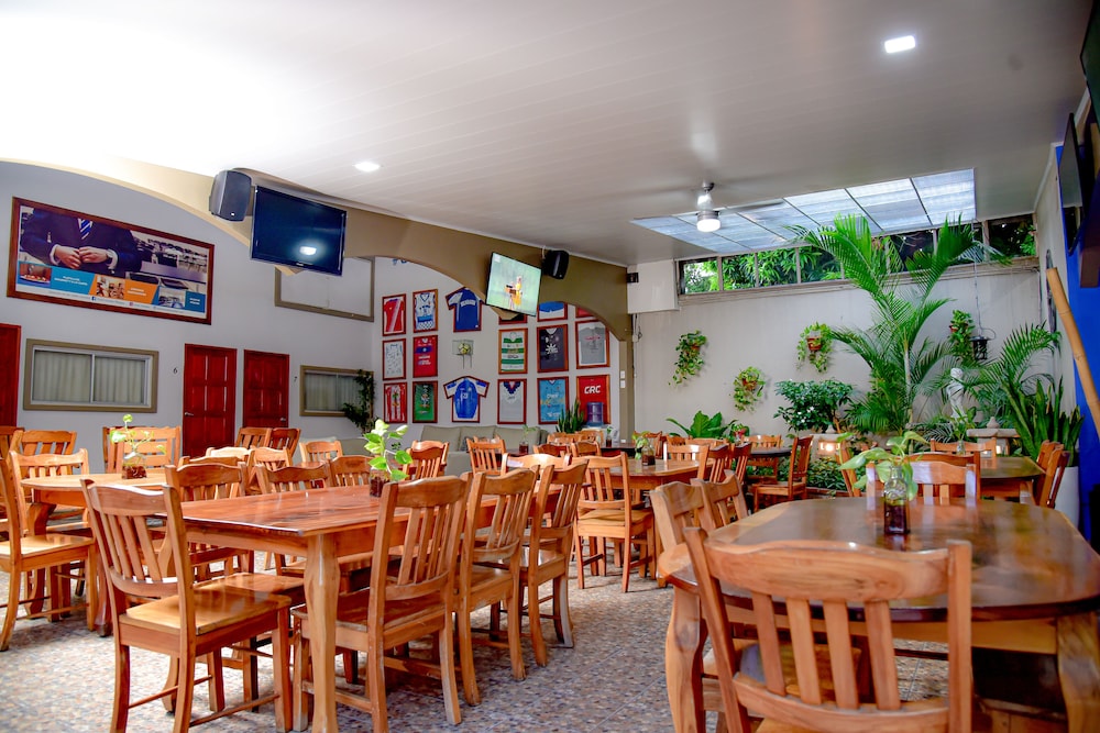 Hotel Xolotlán - Hostel