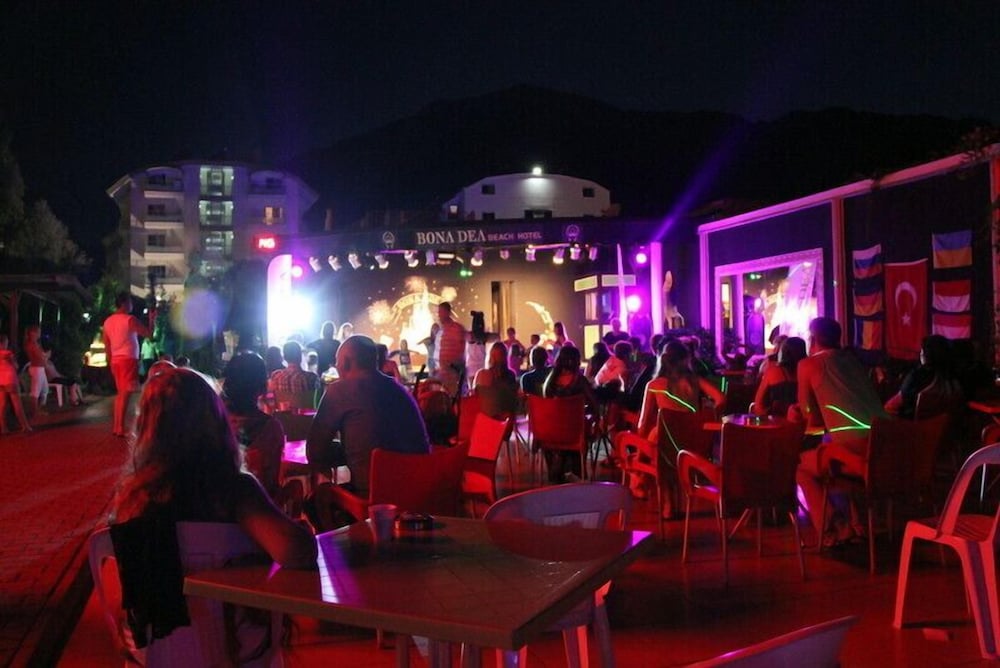 Lims Bona Dea Beach Hotel – All Inclusive