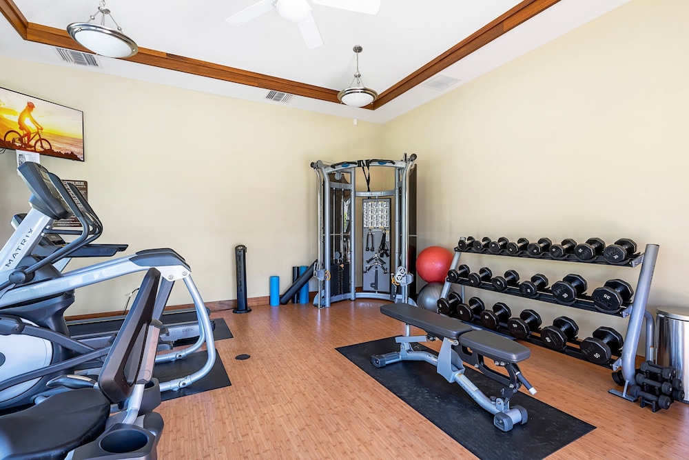 Ocean & Mountain Views - 2BR With Loft, 4 Beds - Relax in Luxury - Vrkcv