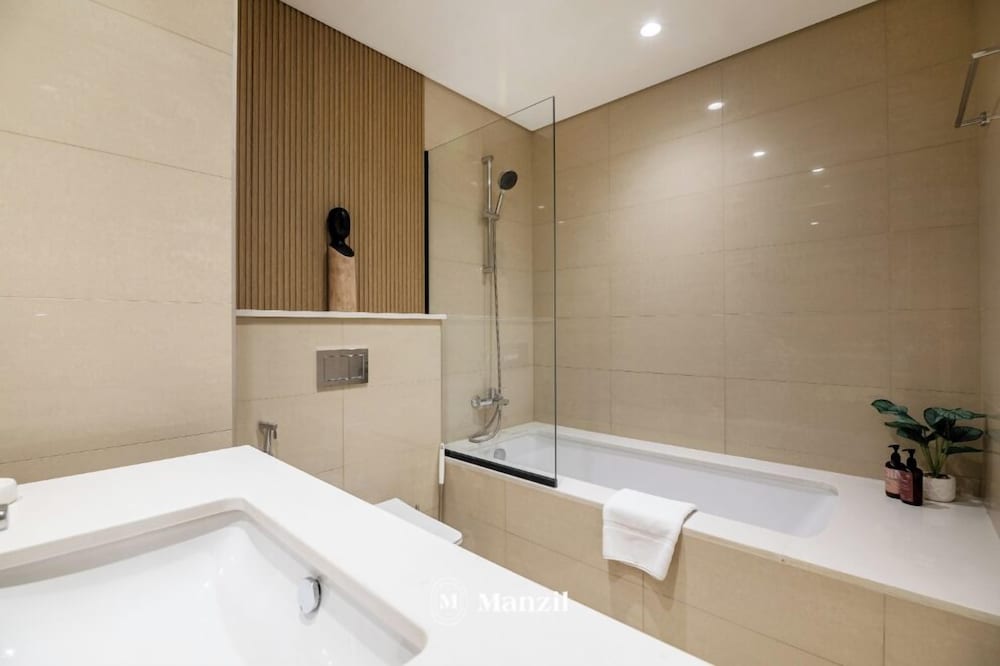 Manzil-2BR with full Burj Khalifa View
