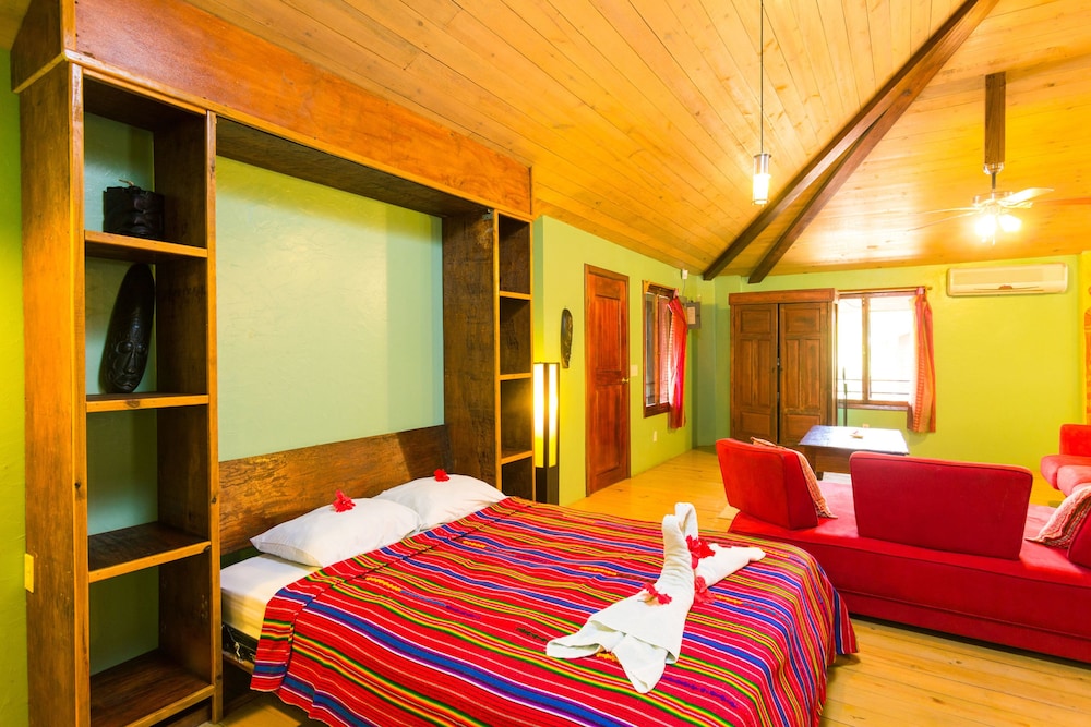 Bananarama Dive & Beach Resort