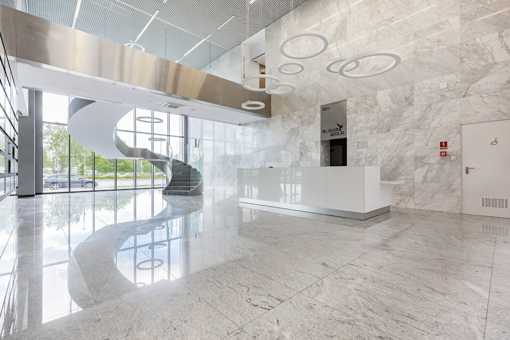 Bliska Wola Modern Studio by Renters view 5
