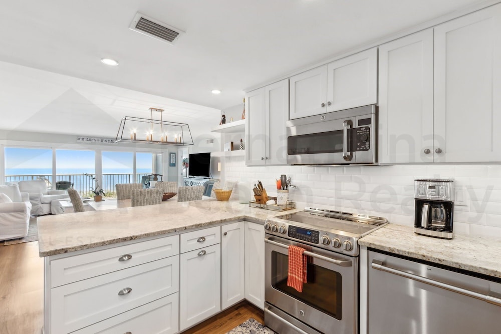 444 Amelia By The Sea 3 Bedroom Condo