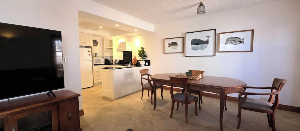 Sandstone Suites