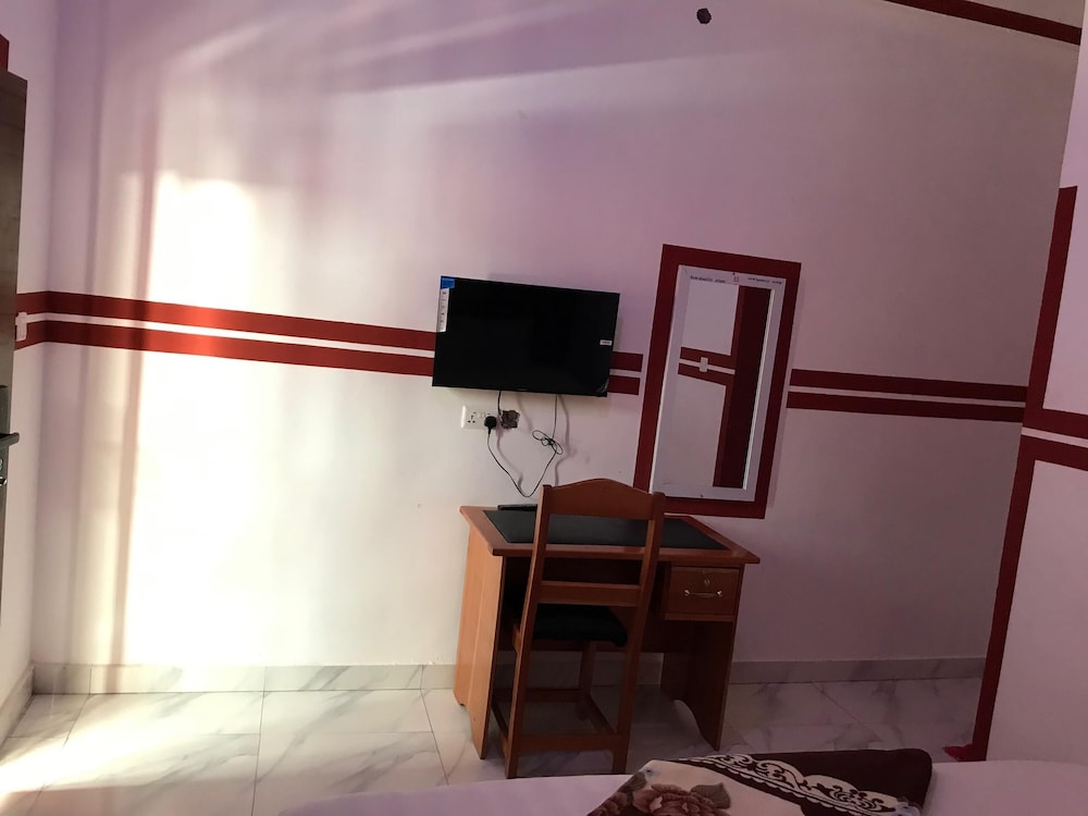 Alberjah Traincity Guesthouse