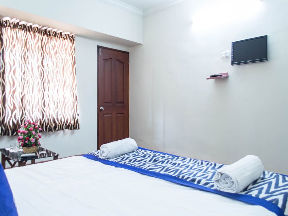 OYO 5237 Island Lake Resort