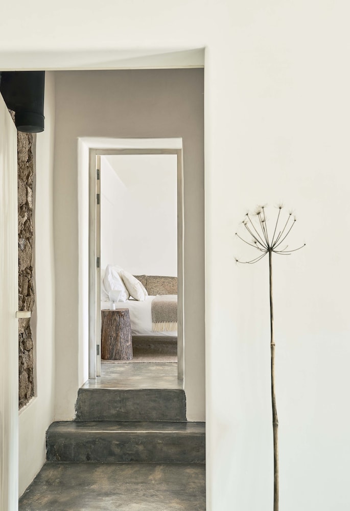 Casas Caiadas Boutique Home