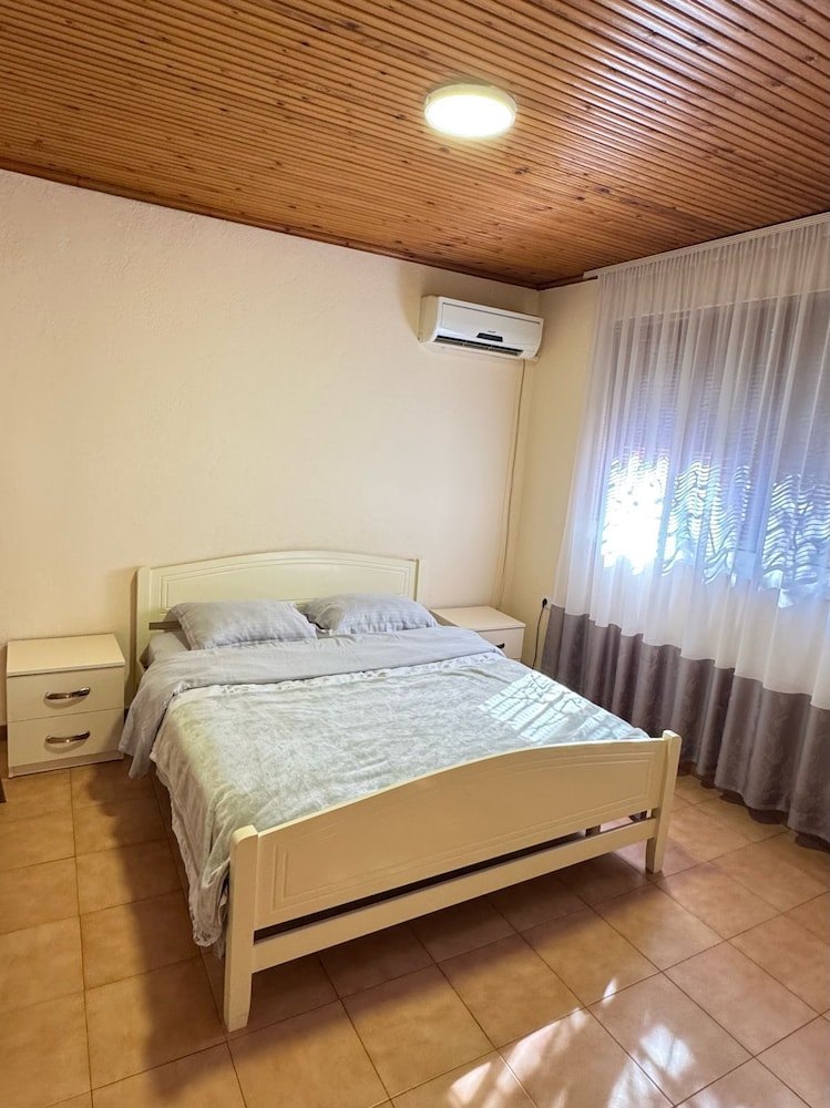 Shkodra Guesthouse