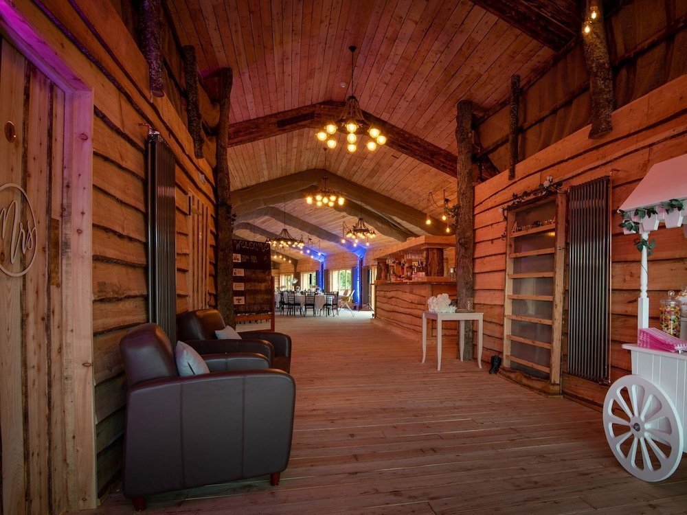 Lodge 14 - The Tay