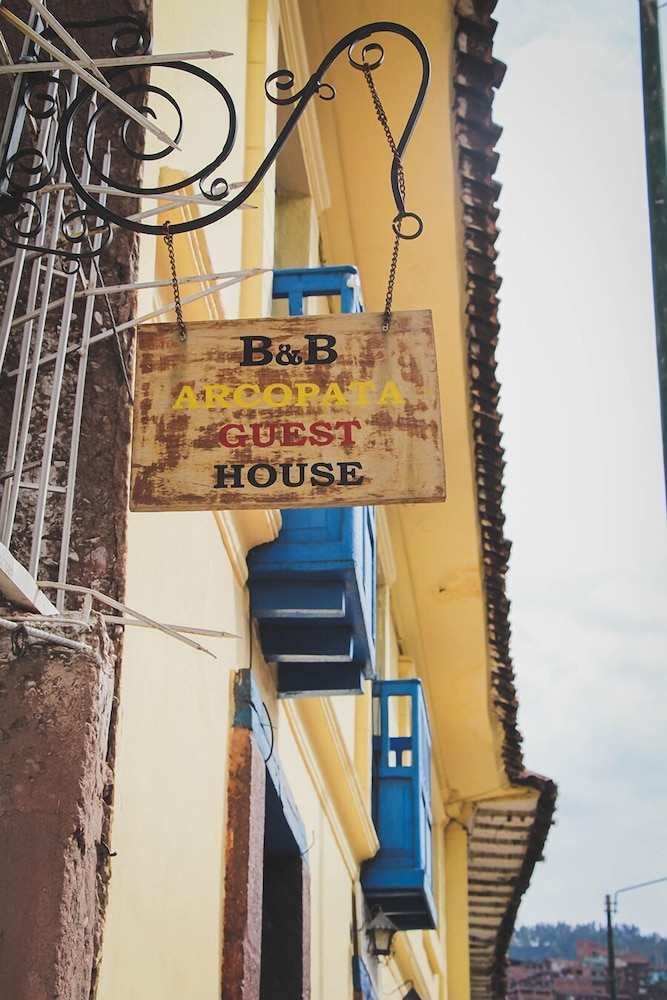 Arcopata Guest House