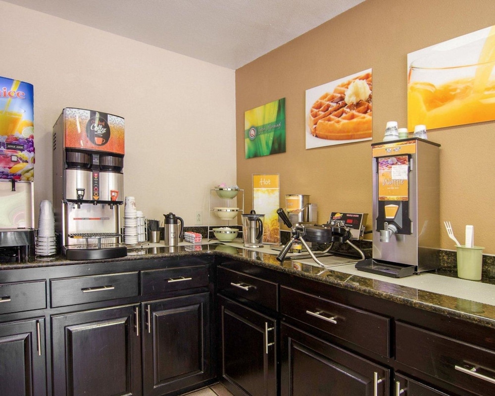 Quality Inn Hartwell - Property Image 8
