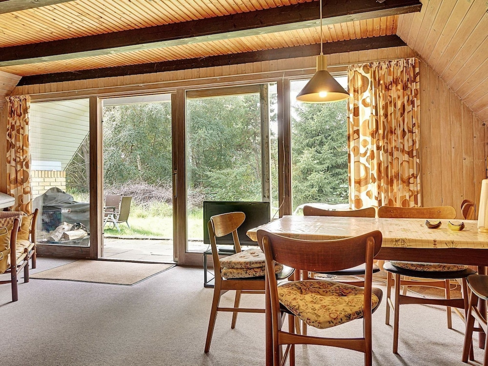 Spacious Holiday Home in Aakirkeby near Sea view 5