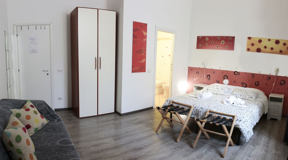Termini Gold Guest House