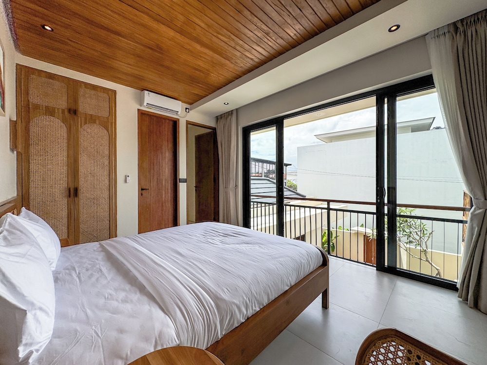 Athaya Canggu Villas by Nagisa Bali