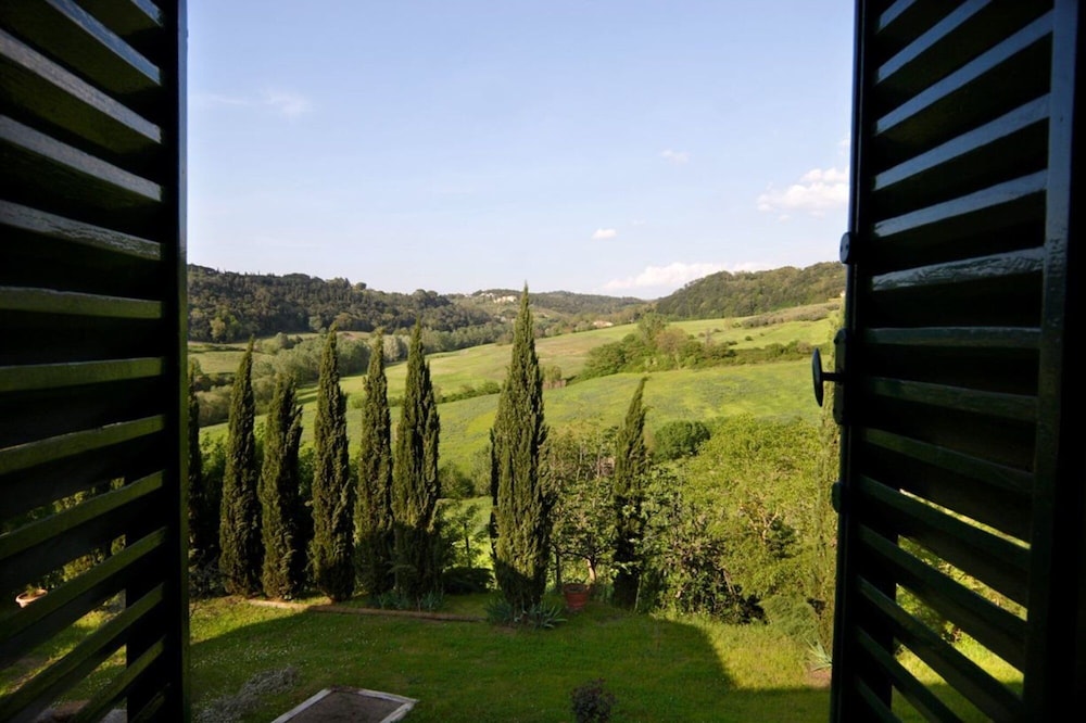 Tenuta Il Tresto - Iris view 5