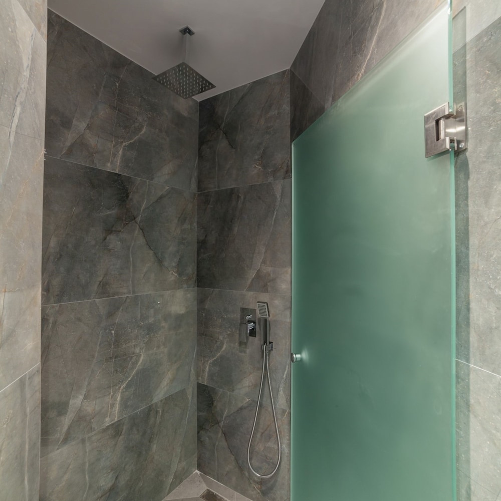 Althea Suites 2 by Rentals Pro photo 3