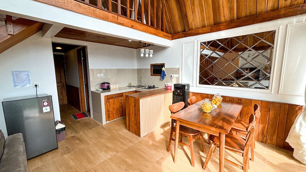 Hayasa Cabin Villa