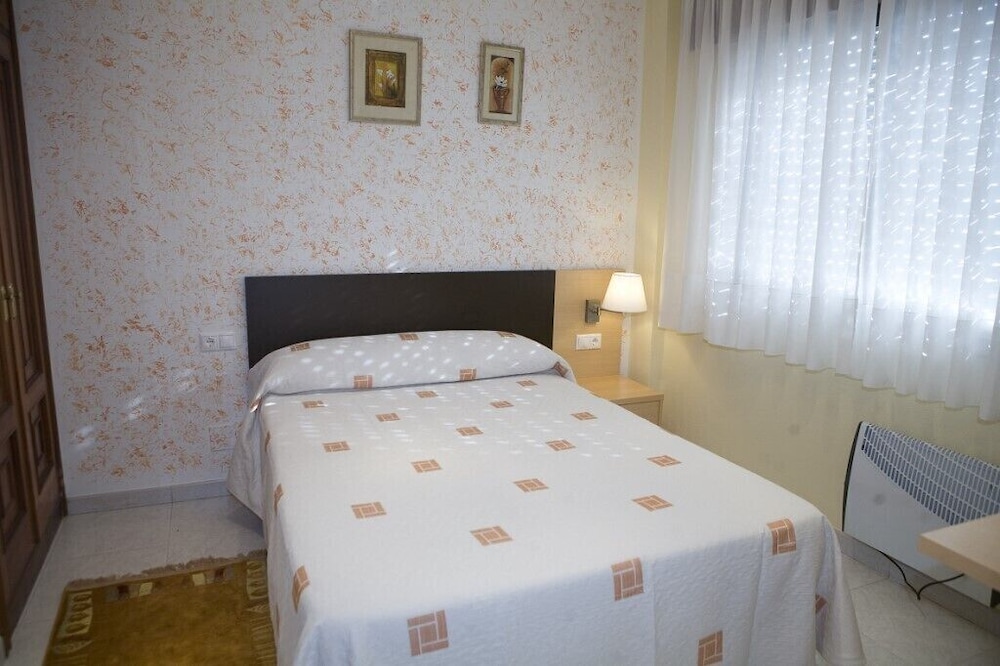 Albergue O Cruceiro da Ulla view 5