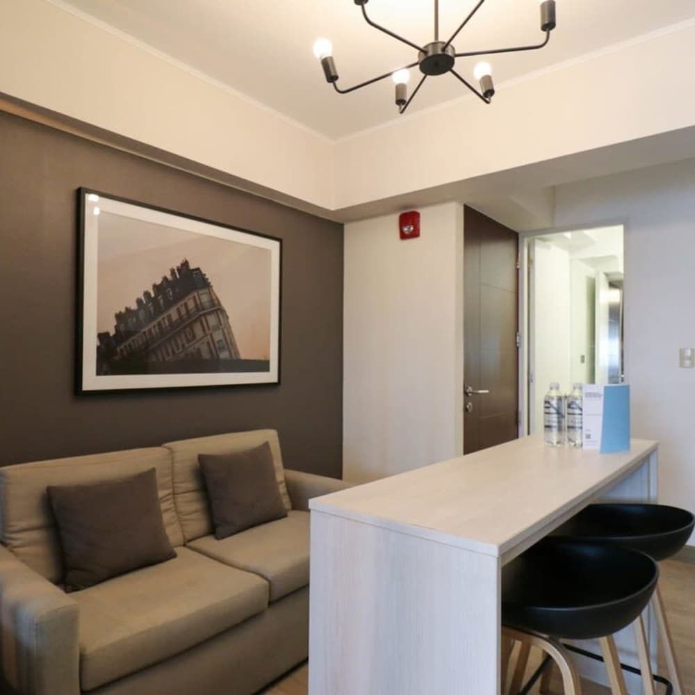 Modern Loft Overlooking Estadio Luis Galdez view 4