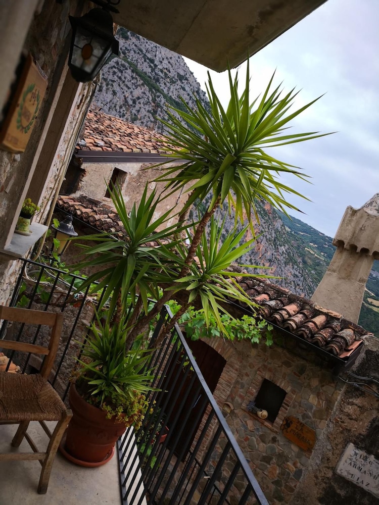 Bed & Breakfast Dhafna Civita