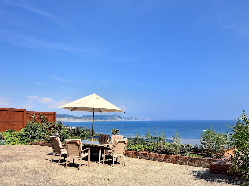 1 Harbour Heights