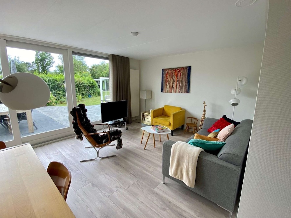 Lovely Bungalow With Huge Garden