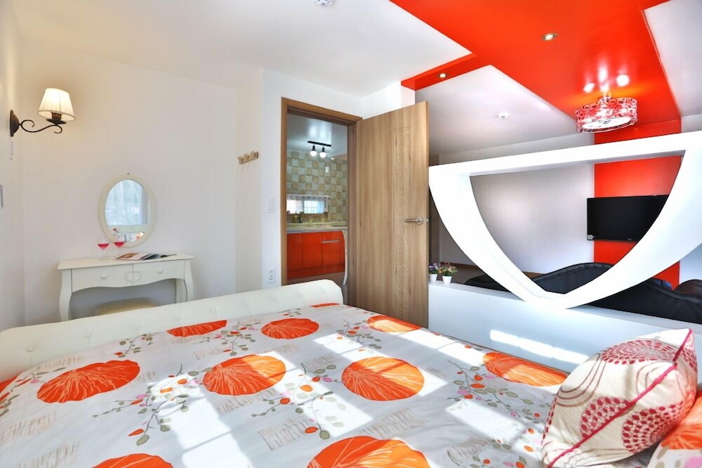 hotel room