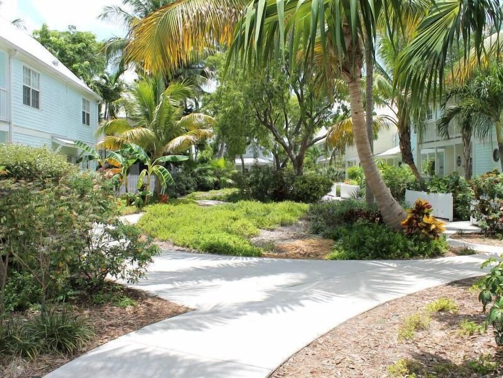 Bayview Harbor by Avantstay Ideal Location in Gated Community w/ Shared Pool view 5