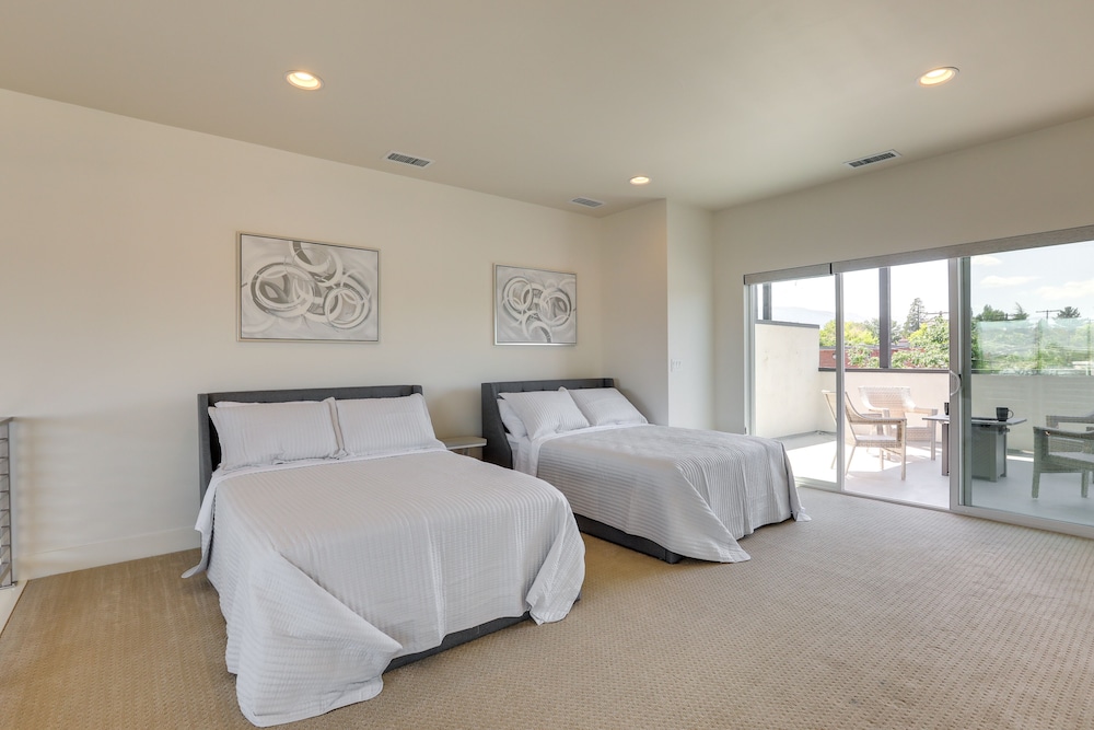 Reno Vacations - Midtown Reno Vacation Rental < 2 Mi to Downtown! - Property Image 26