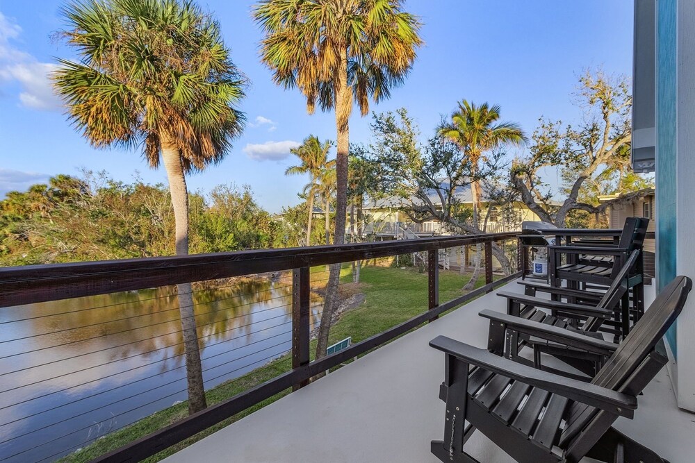 245 Nature View Manor 4 Bedroom Home